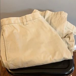 Banana Republic khakis 33/32